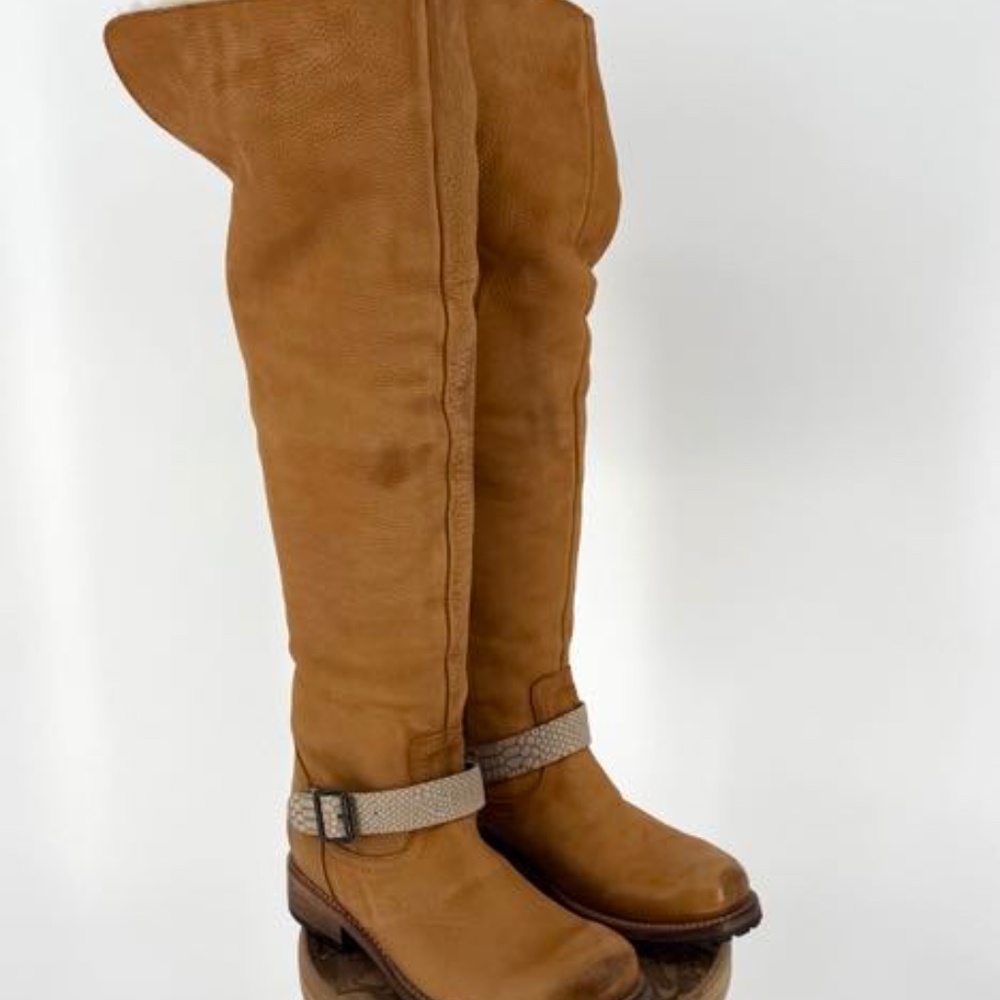 Freebird by Steven Denmark Leather Riding Style Boots Genuine Sheep Fur - Picture 16 of 17